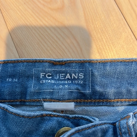 French connection shorts - Picture 2 of 3